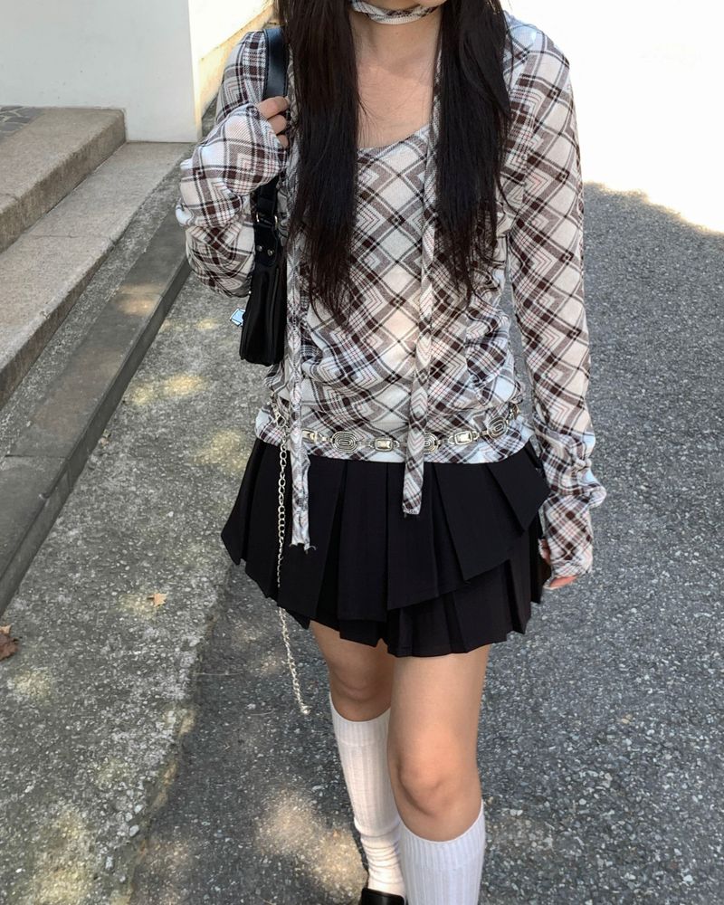 プリーツアンバランススカート
