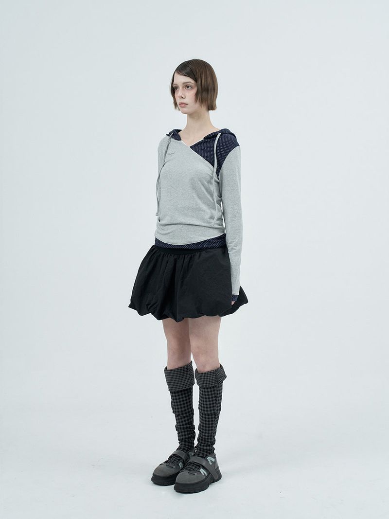 dot wrap layered hoodie / gray