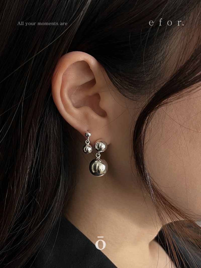 2 Ball Earrings _ S