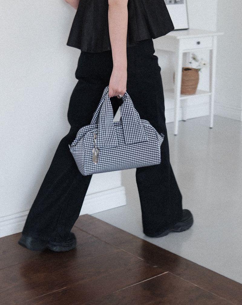 RABBIT BAG / CHECK