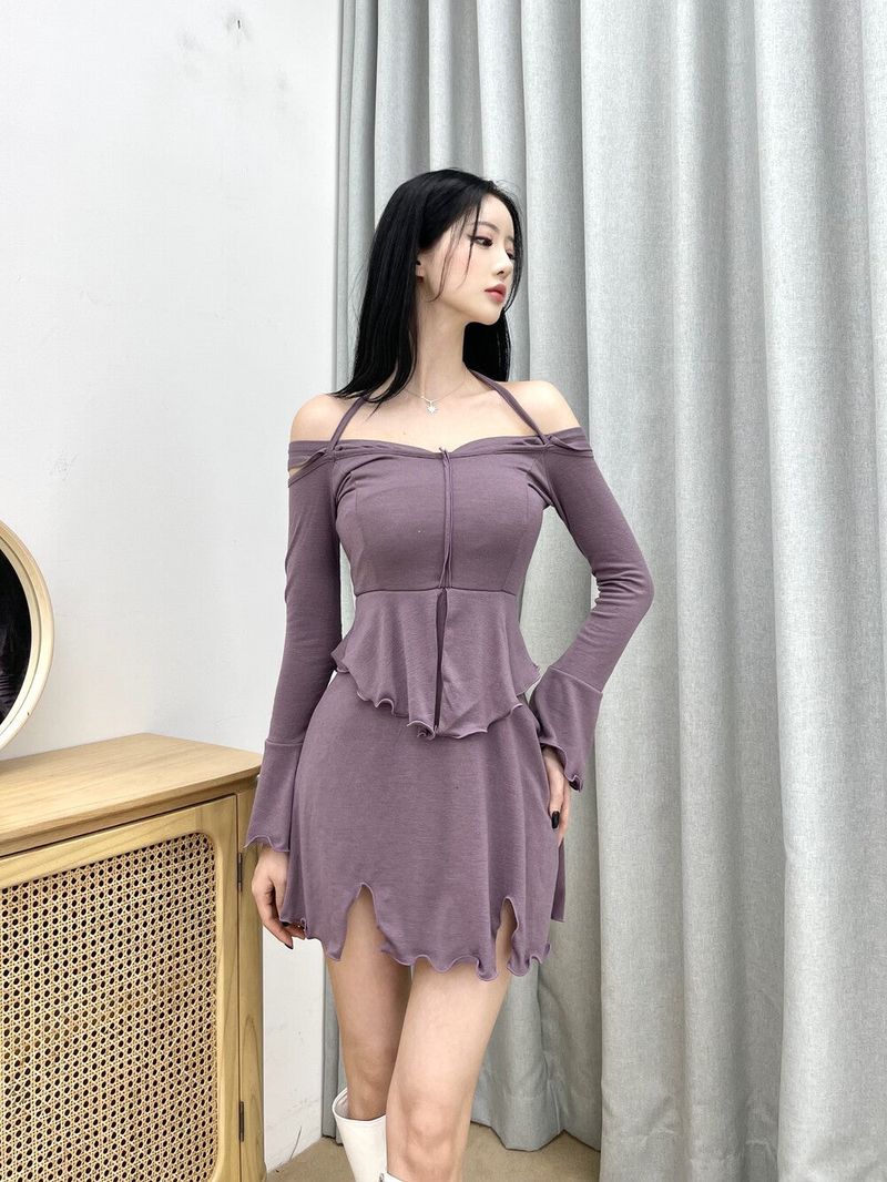 793. Kira halter off slit mini ops (2color)
