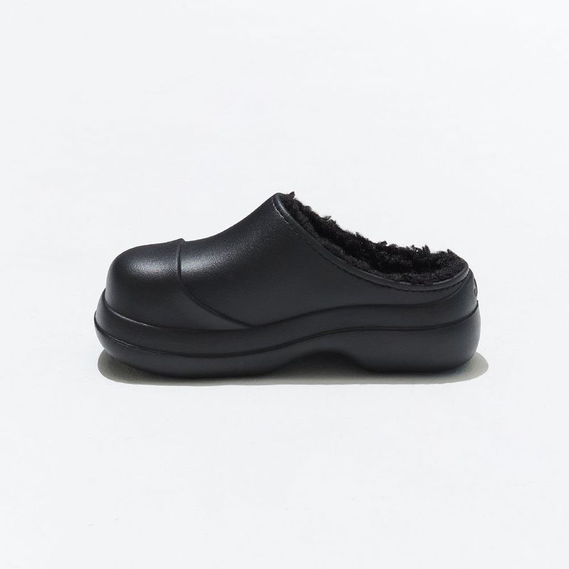 Wednesday Evening Winter Clog - Midnight Black
