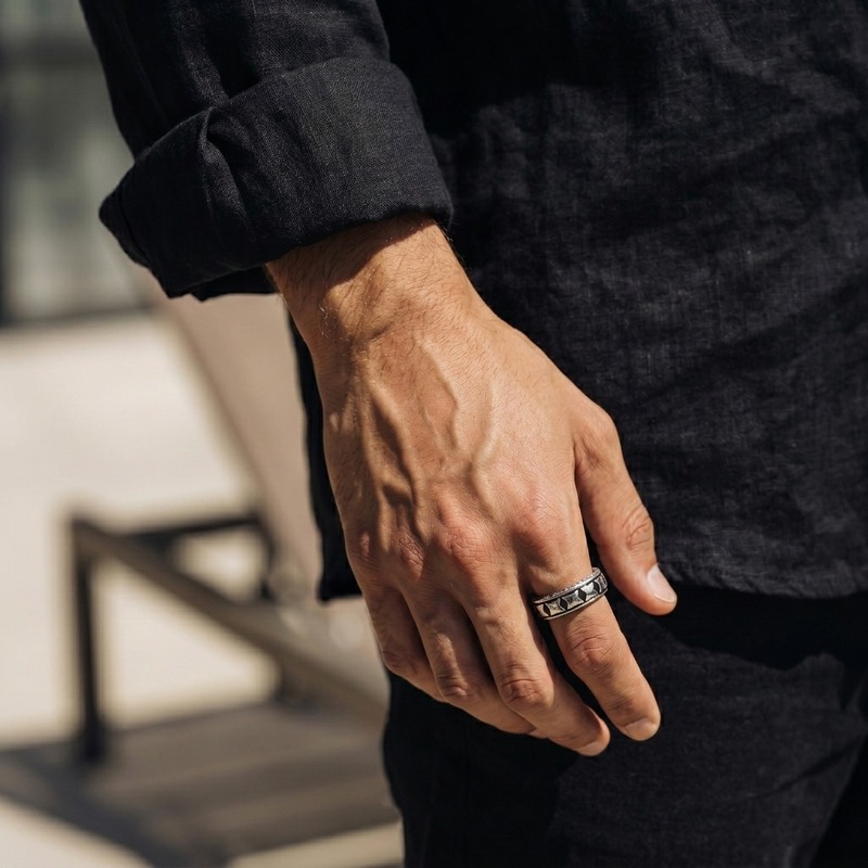 FADE MEET（フェードミート）の「Obsidian Sigil Ring（Accessories）」