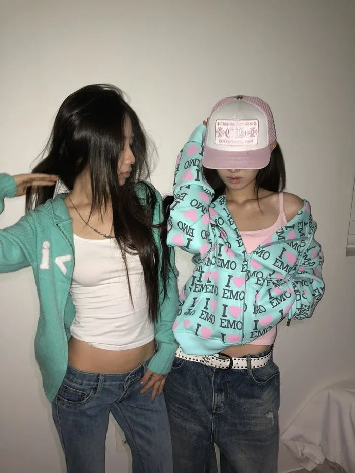 Bubblegum <3 Hoodie