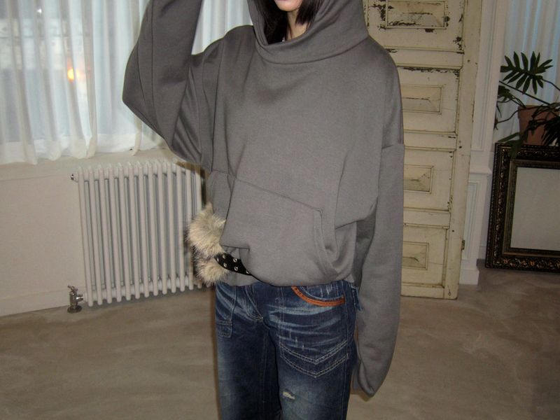 High-neck cropped hoodie