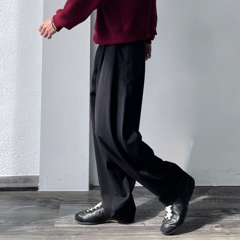 Shadow Drape Pleated Pants