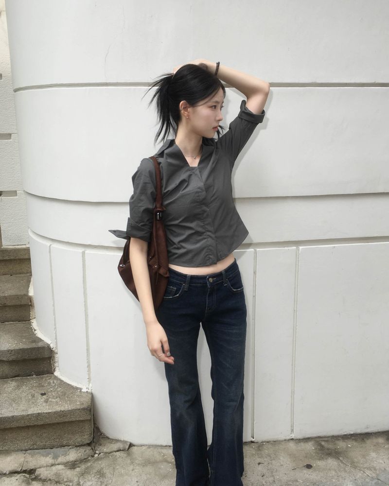 Fivi v neck shirts