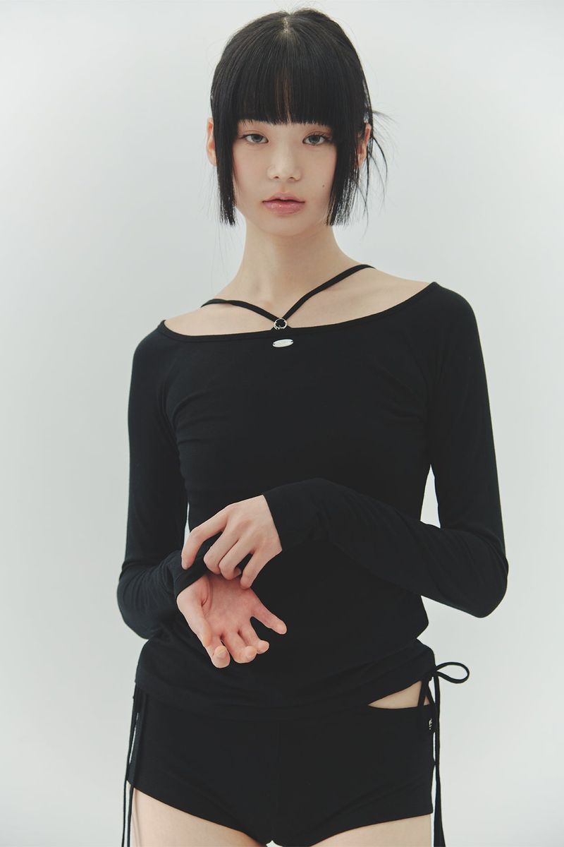 PAIN OR PLEASURE（ペインオアプレジャー）の「ローワーボートネックトップ ブラック（トップス）」