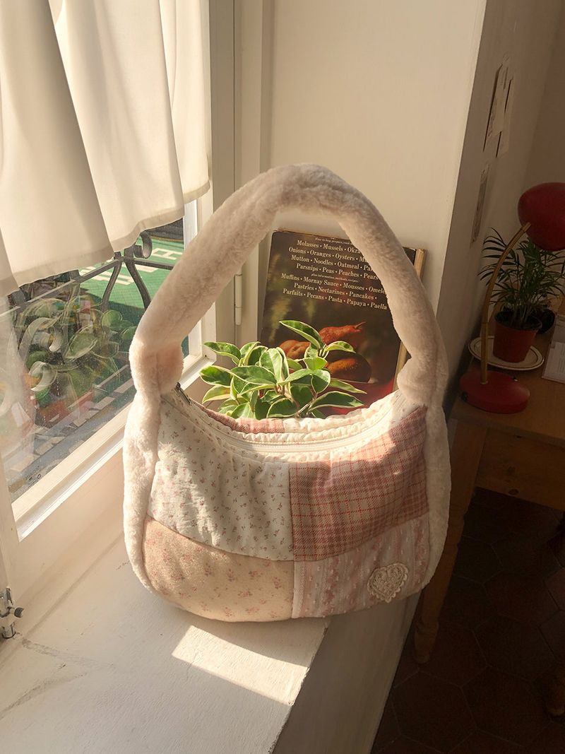 Patchwork quilted hobo bag_Rosie