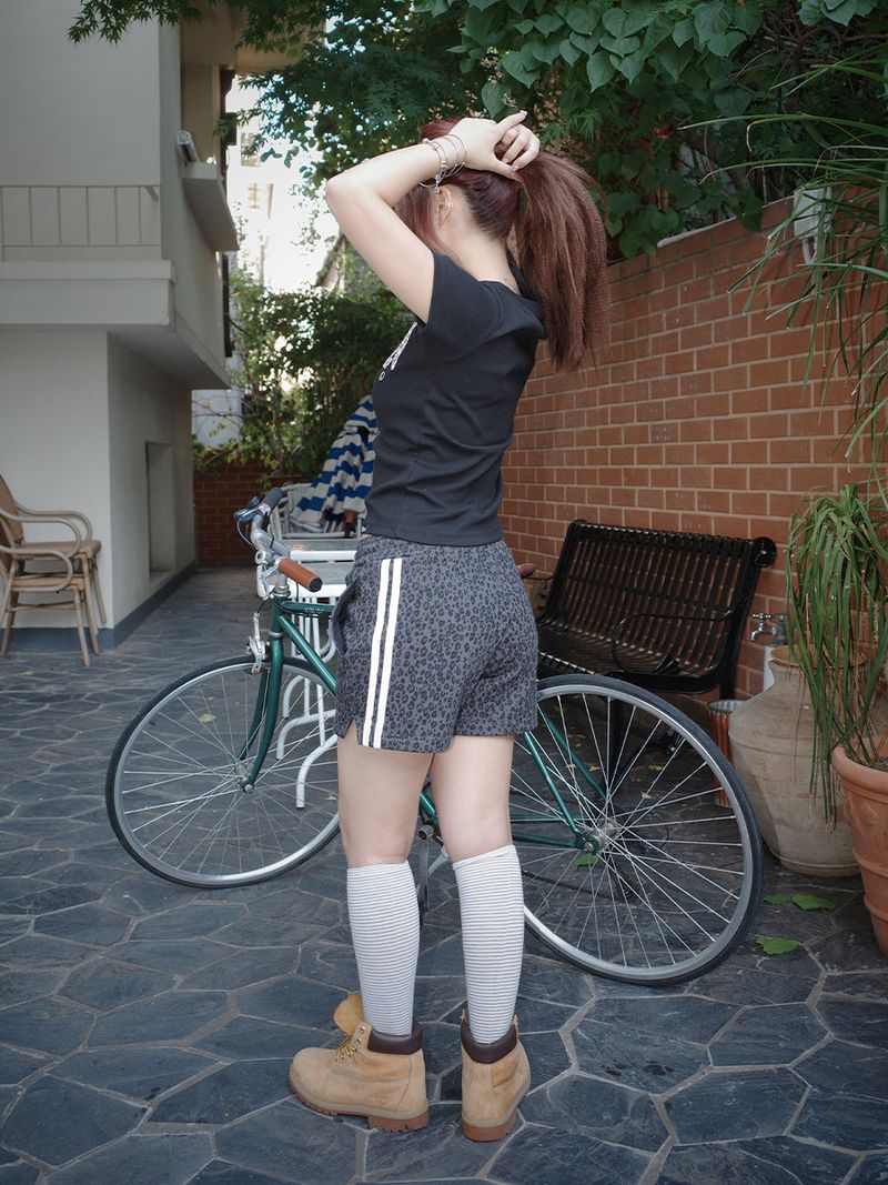 LETTER N SHORTS (CHARCOAL)