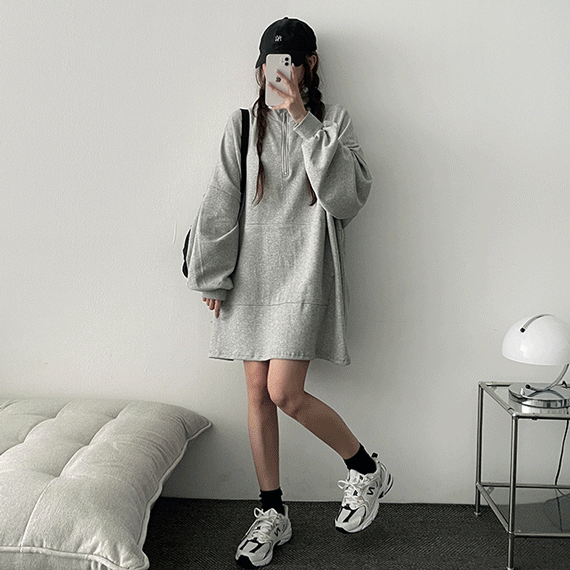 hijjoo（ハイチュー）の「Sari Pocket Half Zip-Up Dress (4 colors)（Dresses）」