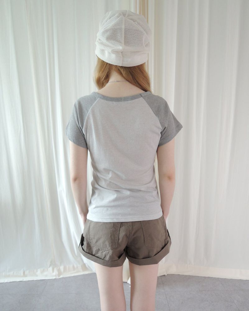 HEATHER RAGLAN SHORT SLEEVE T-SHIRT