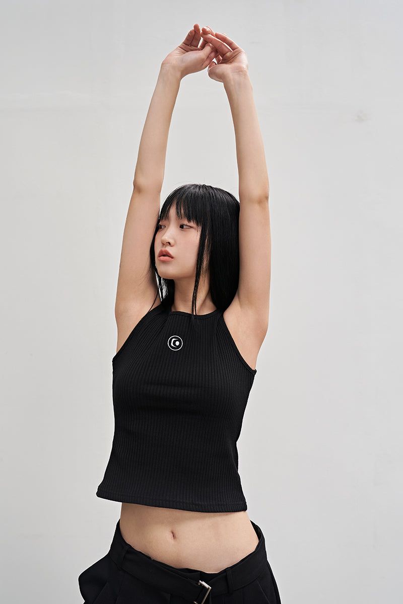 aAke LOGO SLEEVELESS