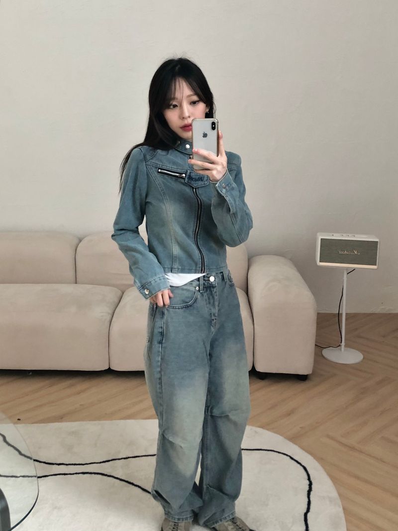 Unmore jacket