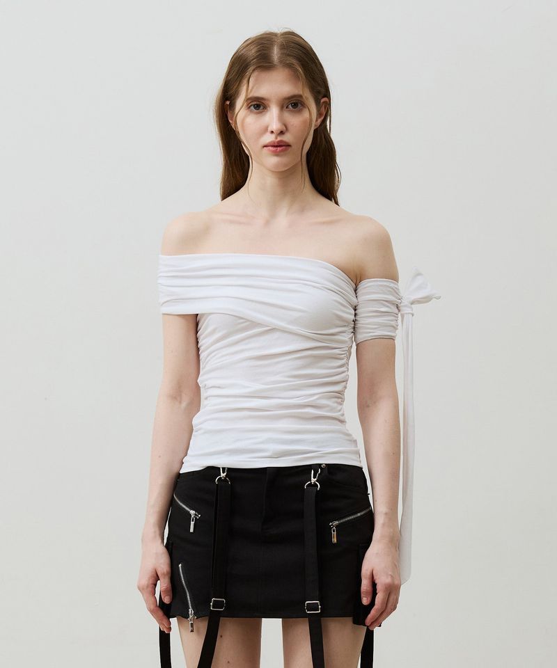 RIA ONE-SHOULDER SHIRRING TOP / WHITE