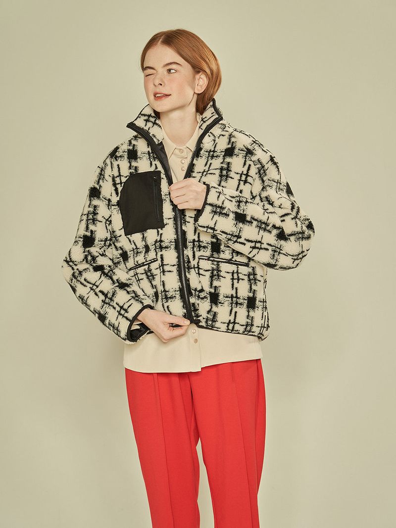 Sharp Pattern Fleece Jumper (Black)