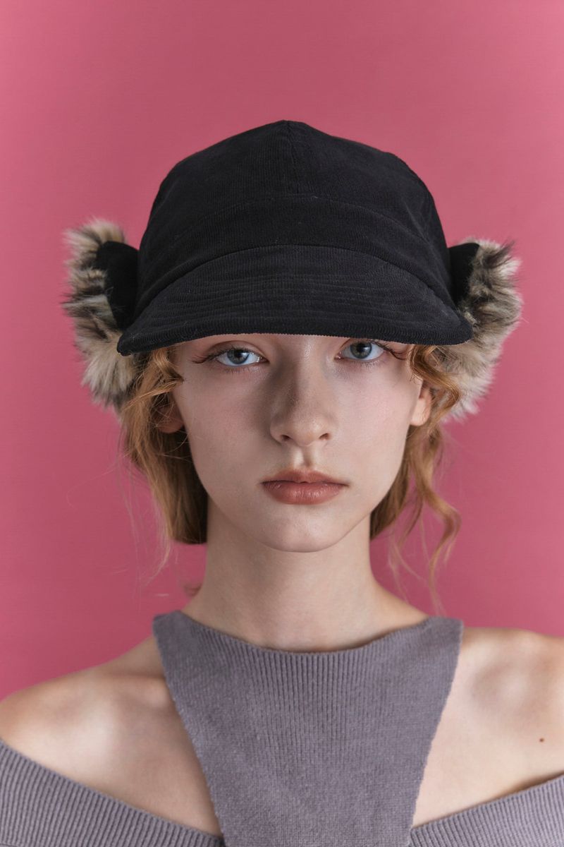 FUR EARFLAP CAP IN BLACK LEOPARD