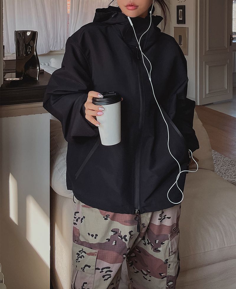 (UNISEX) ハイネックフードウィンドジャケット