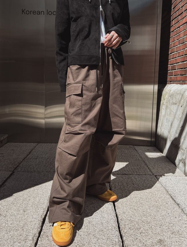 Wild pin tuck cargo cotton pants