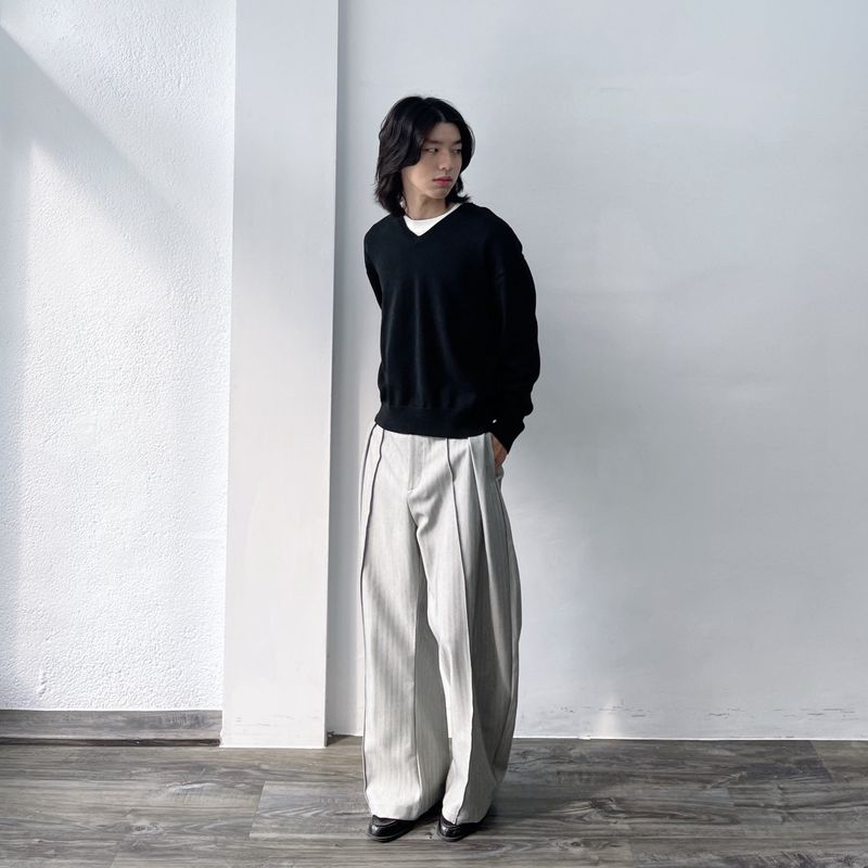 Curved Seam Draped Wide Trousers