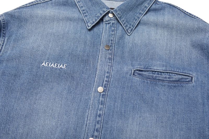 TYPO EMBROIDERY SHIRTS [DENIM]