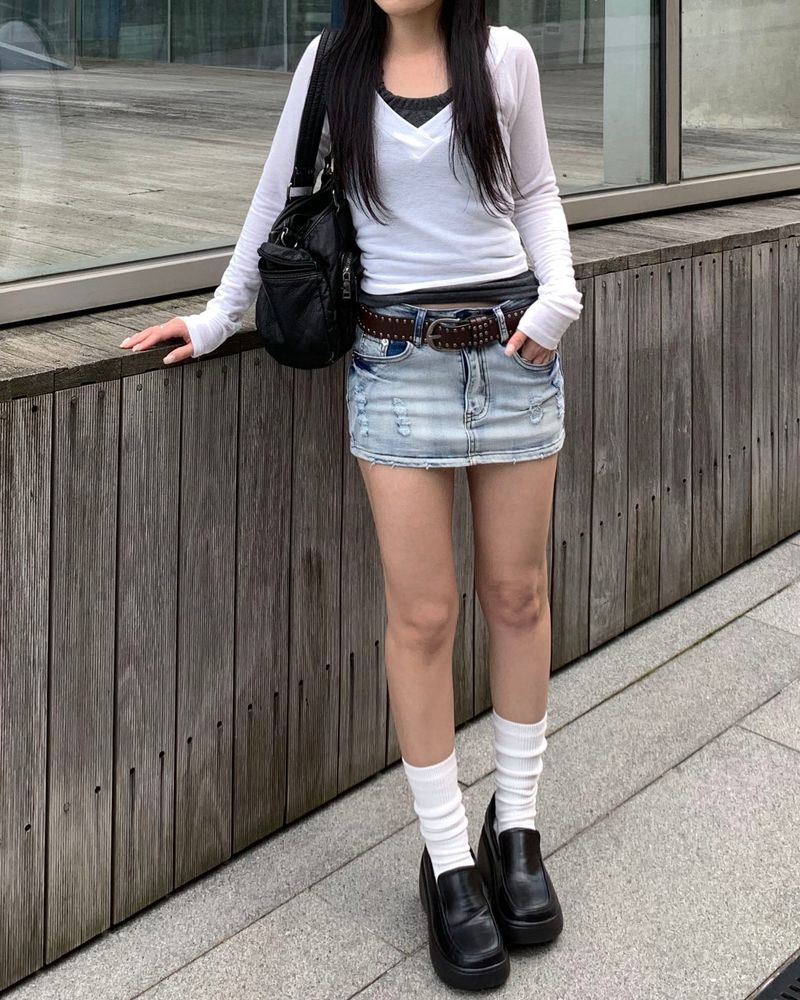 Micro low denim skirt