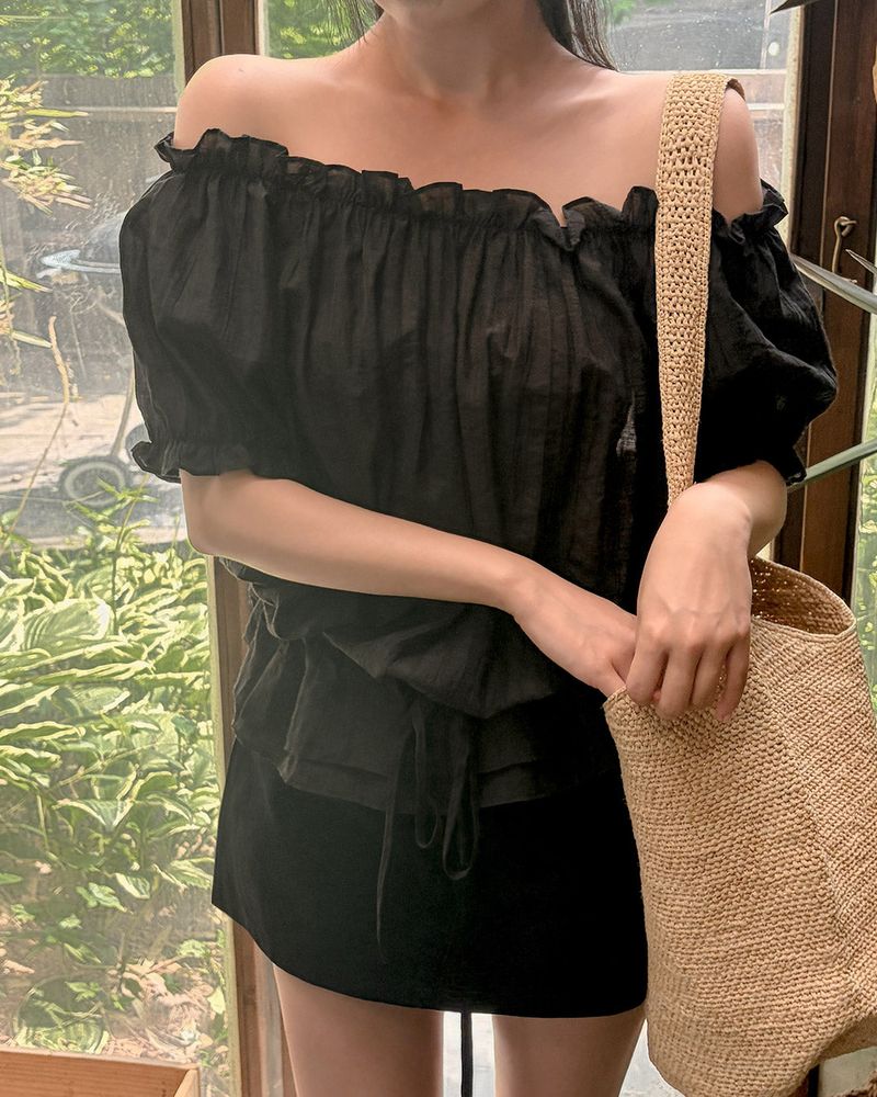 Off‑shoulder frill string blouse