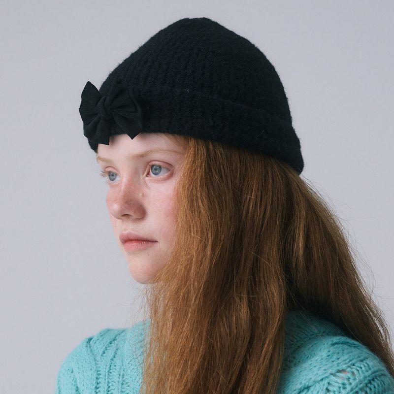 FUN FROM FUN(ファンフロムファン)の「FLUFFY RIBBON BEANIE, BLACK(Hats)」