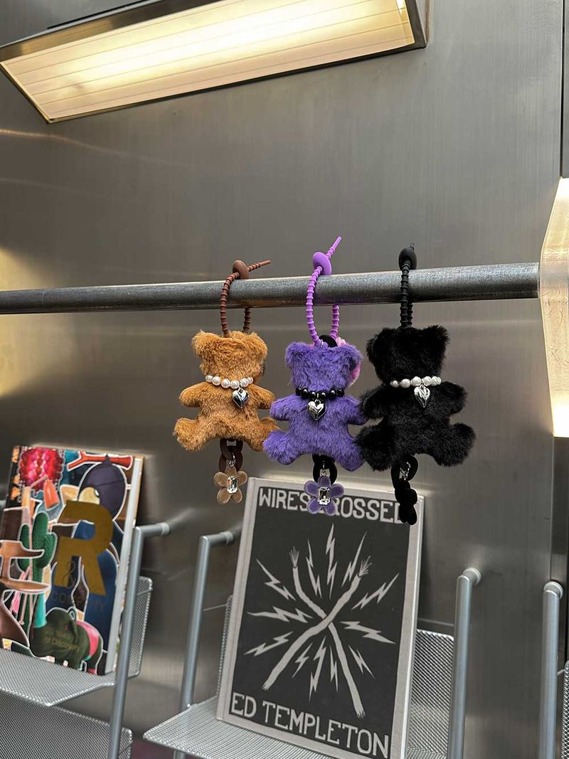 ASCLO(エジュクロ)の「ASCLO Bear Key Ring (3color)(Toys/Key Holders)」