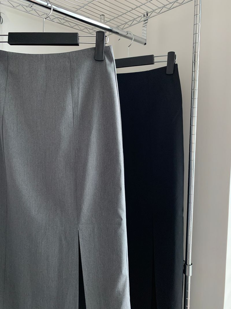 Lower Slit Long Skirt (2 colors)