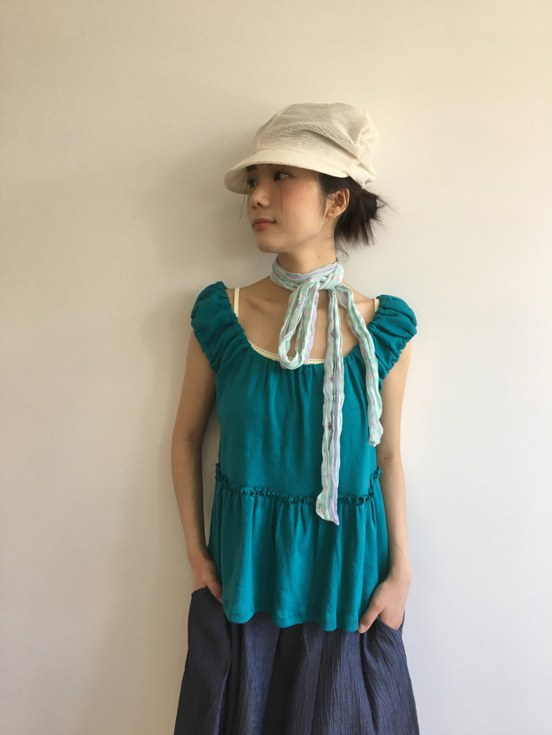 Meadow punched frill sleeveless top (2color) 