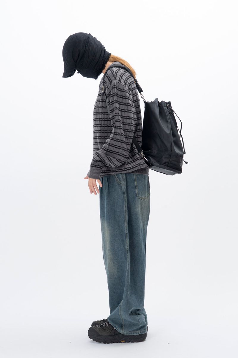 Nylon slingback bag