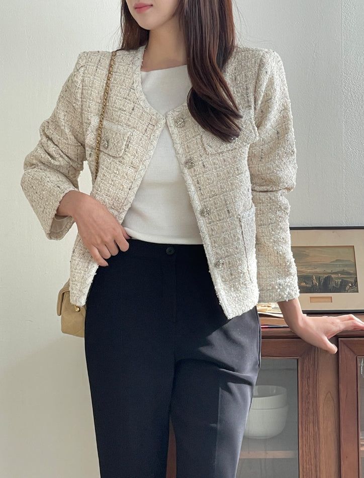 Lock color matching round pearl tweed jacket