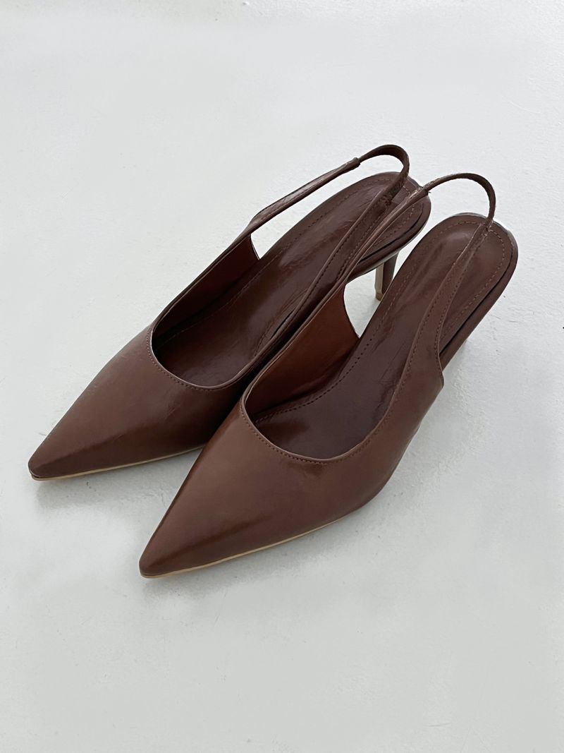 Feminine sandals heel