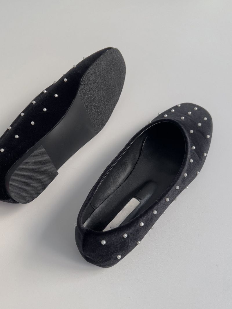 Pearl Dot Flat Shoes