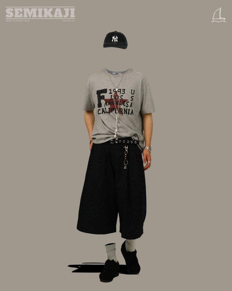 RU Cotton Two-tuck Bermuda Slacks