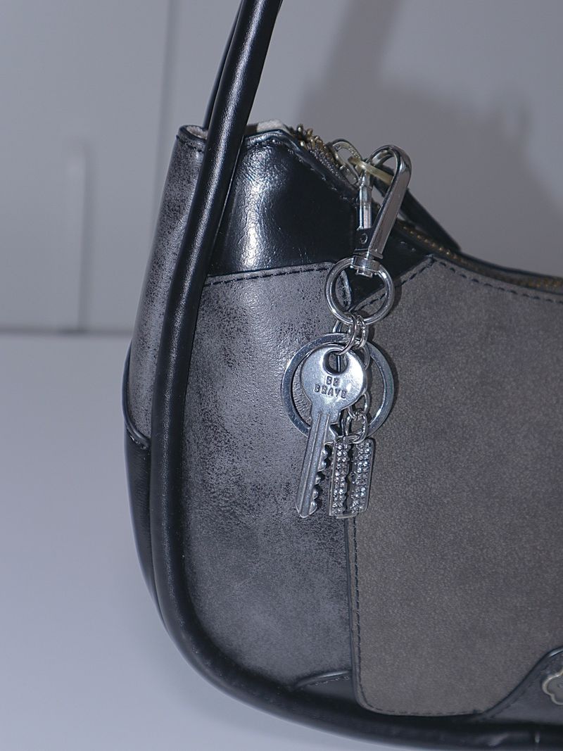 Brave Key Keyring