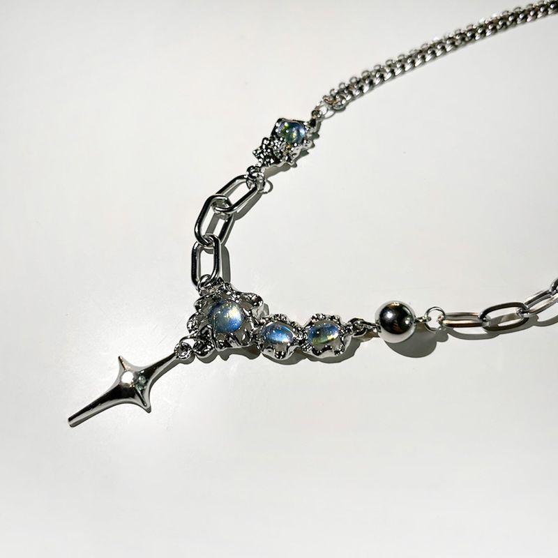 Chloe classic Necklace