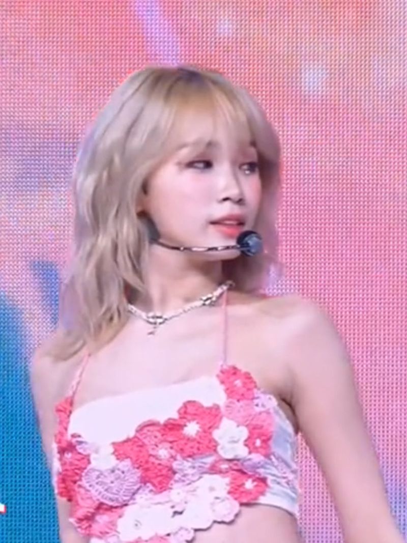 Sand Beads Chocker(wear by Lesserafim Chaewon)