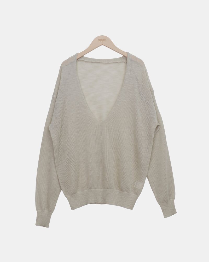 Karom Deep V-Neck Long Sleeve Knit Top