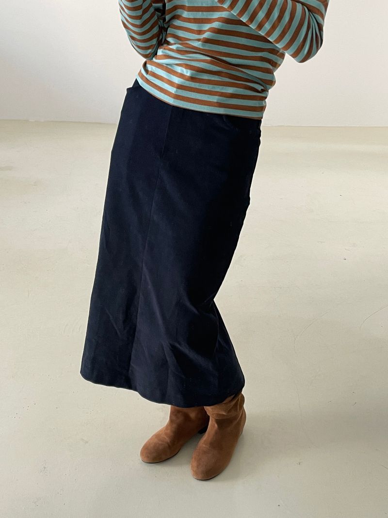 Arco iris（アルコイリス）の「Remember corduroy long skirt （Skirts）」