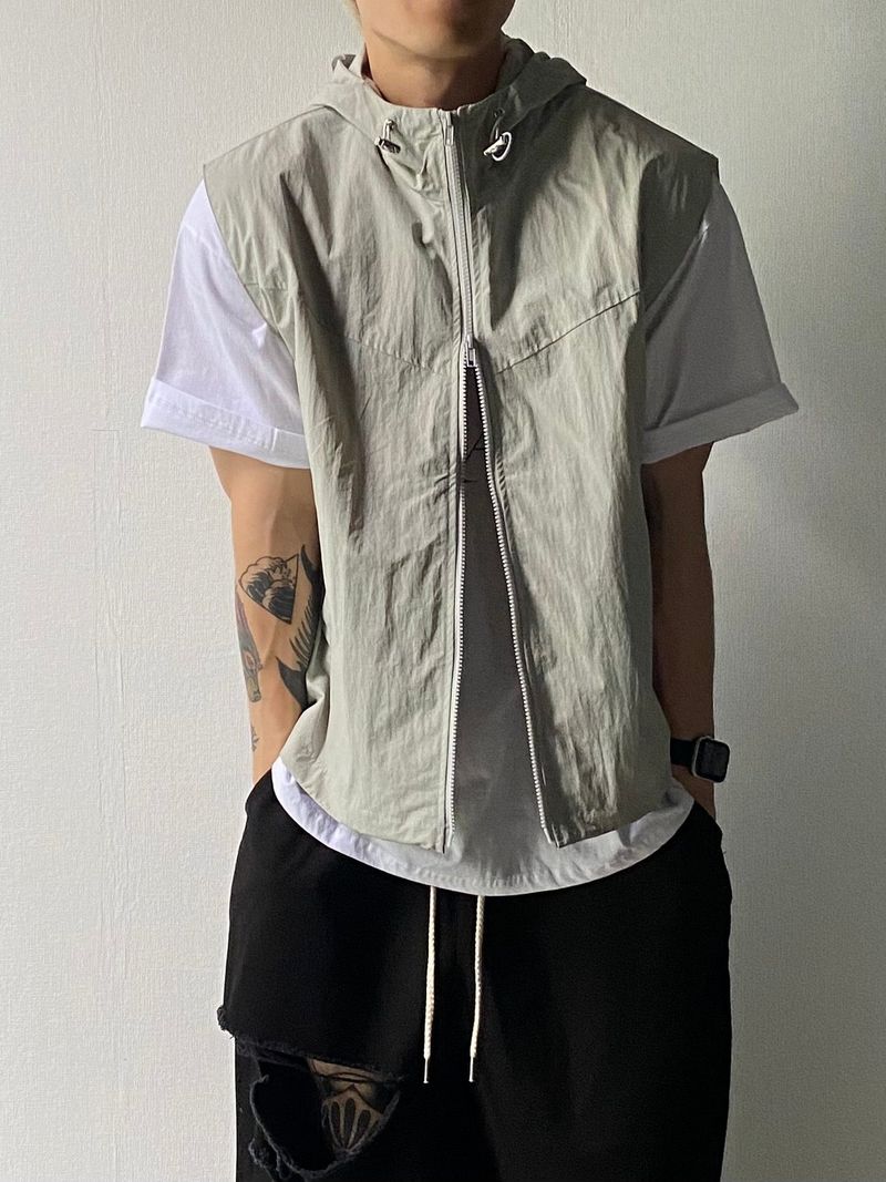 Cap Hooded Nylon Vest 4C