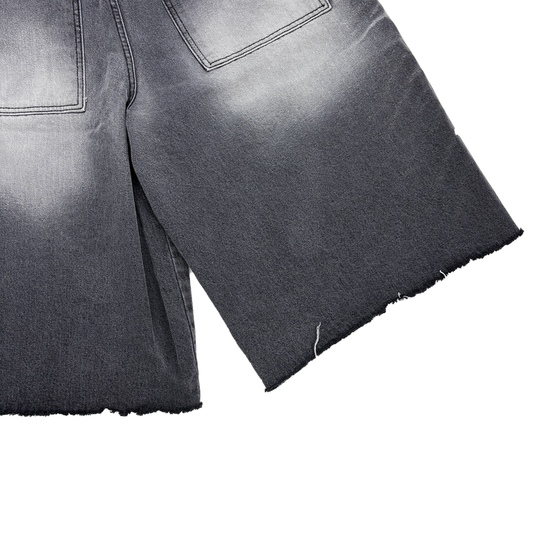 vertical embo half pants
