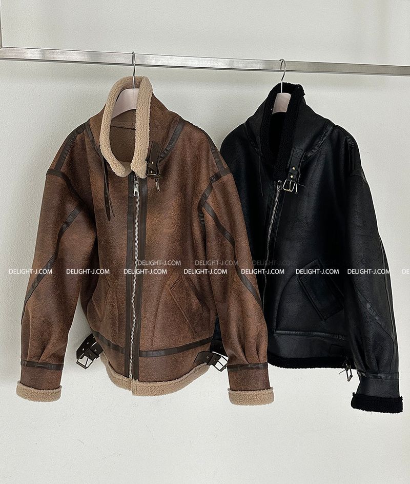 Oversized Fit Leather Wool High-Neck Mustang
