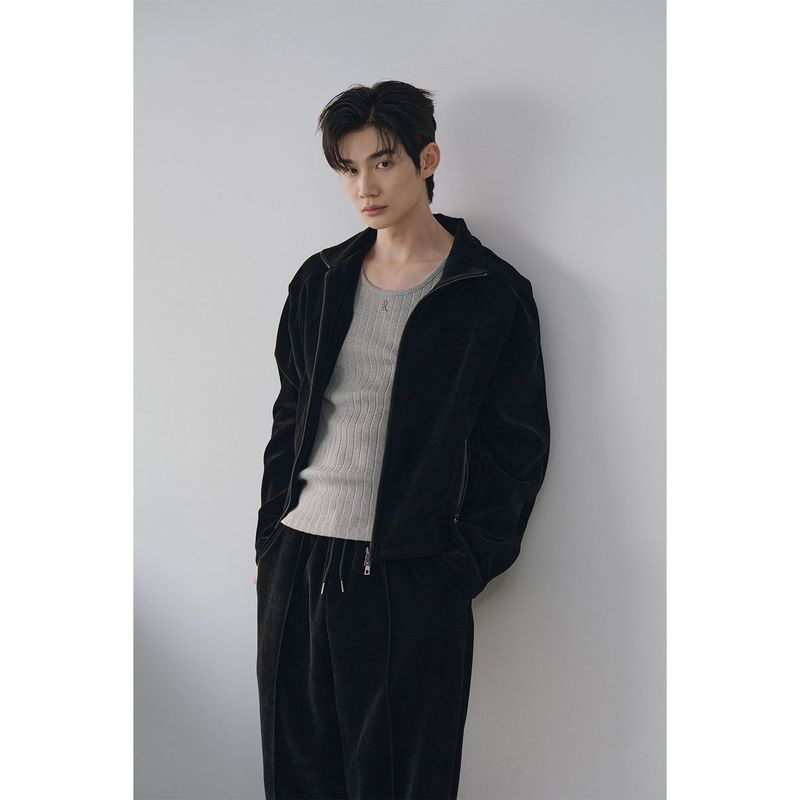 Velvet corduroy line pants(Black)