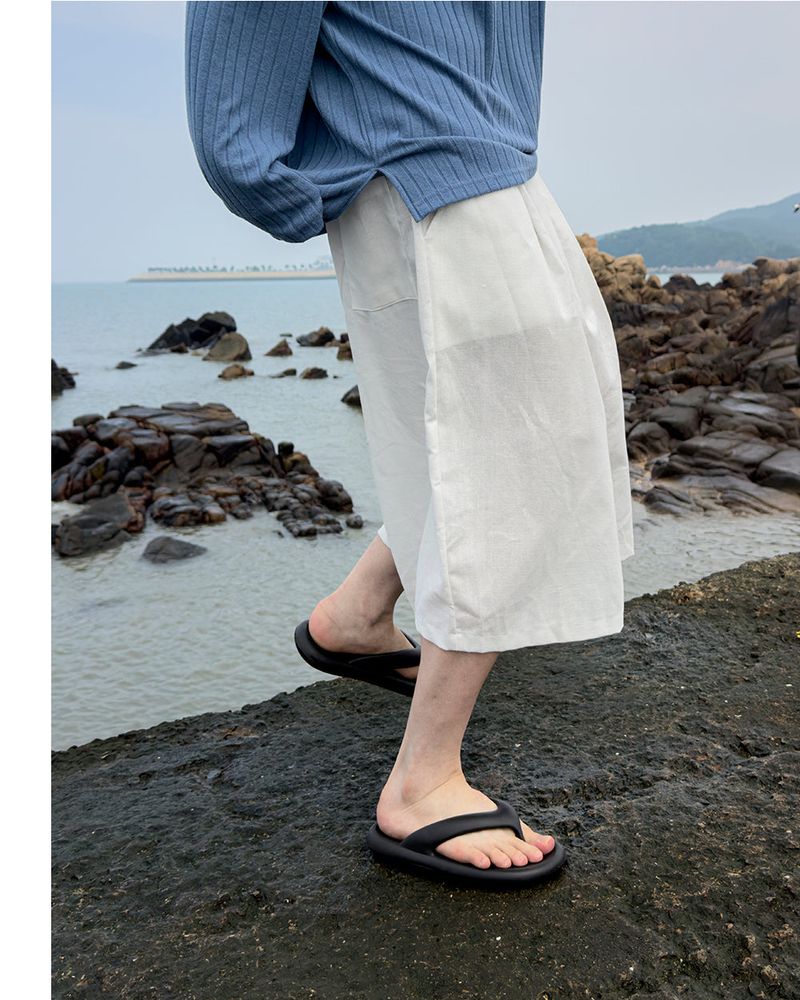 Rok Linen Pintuck Bermuda Pants