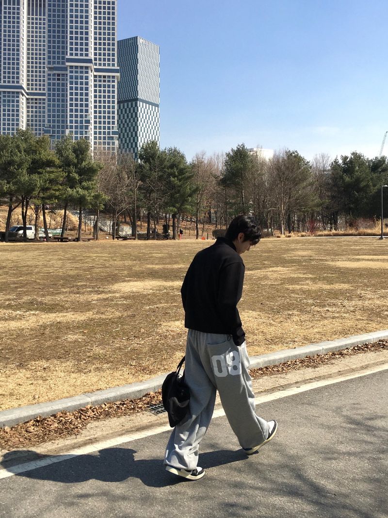 Dev Turtleneck Crop Waffle Sweatshirt 3C