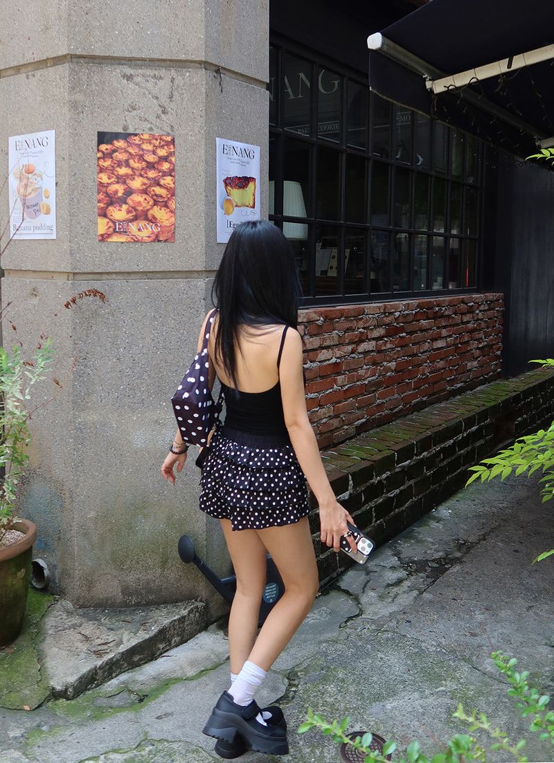 Dot dot cancan frill shorts