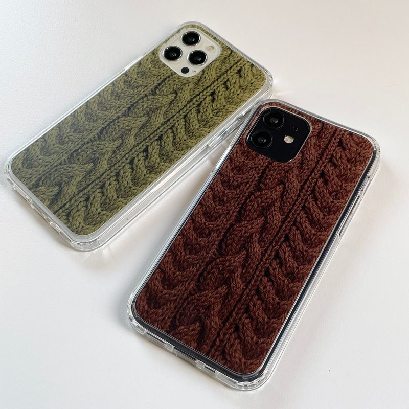 CABLE KNIT HARD JELL CASE_BROWN
