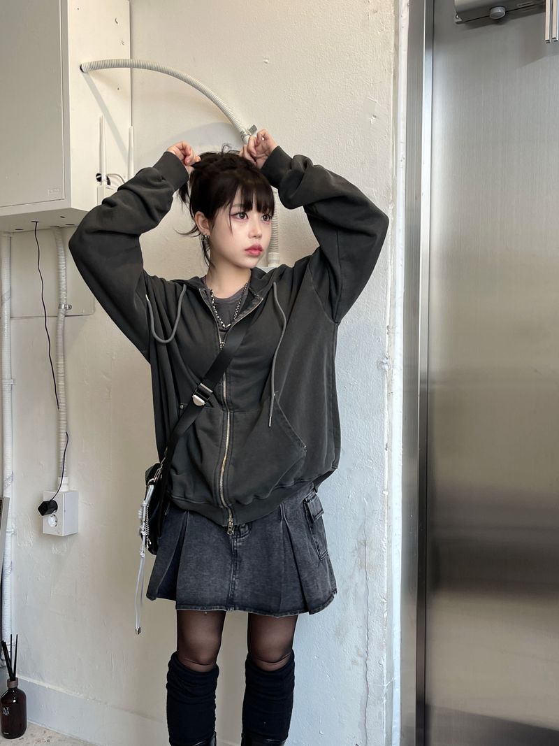 Rivet Pigment Hood Zip-Up